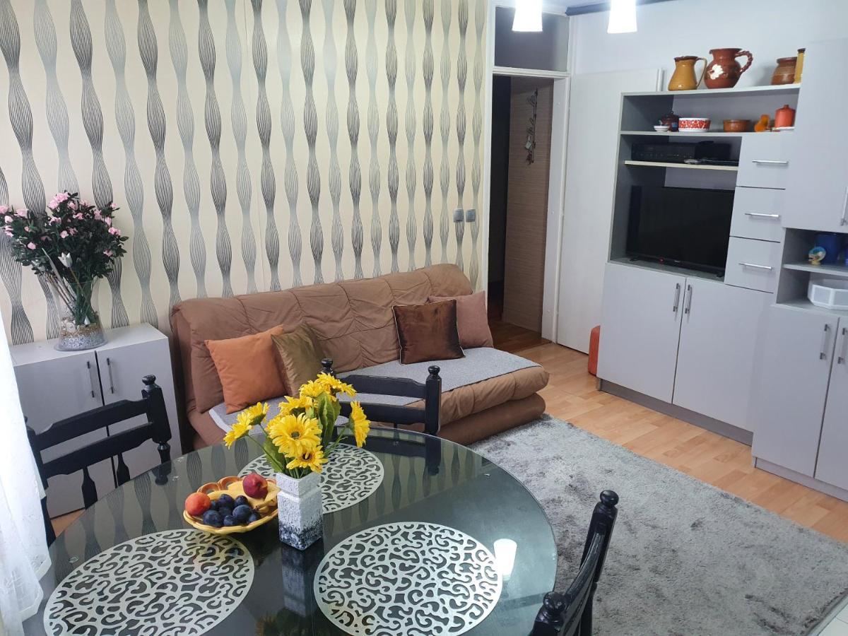 Medena Appartement Sarajevo Buitenkant foto